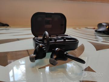 Auricolari in ear con supporto per orecchio