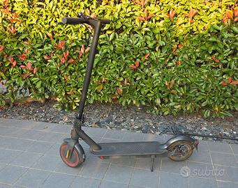 Monopattino elettrico Xiaomi M365 Pro 2 +accessori