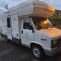 Camper uso ufficio cellula vetroresina