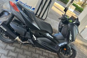 X Max 400 2019