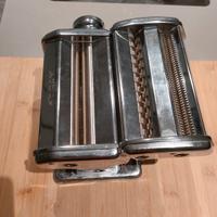 macchina per pasta a mano