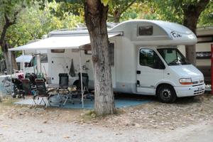 EVM Camper Monoscocca Mansardato 6 psti letto