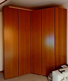 Armadio in Noce Tanganica con Cabina Angolo