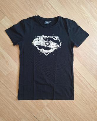 T-shirt Superman nera e argento 