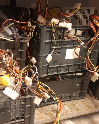 Alimentatori vecchi PC fissi