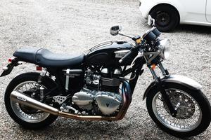 thruxton 900