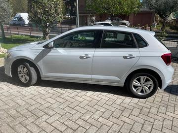 Polo VI 2019 5p 1.0 Evo Comfortline 80cv
