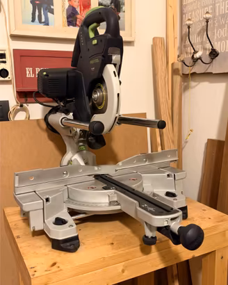 Kit Festool: Troncatrice KS 60 E + Sega TS 55 RQ P