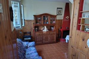 CASA INDIPENDENTE A COLLEPARDO