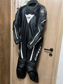 Tuta in pelle dainese 54