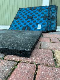 Tappeto gommato per home training 50x50x3 cm 20pz