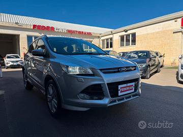 Ford Kuga 2.0 TDCI 180 CV S&S 4WD Powershift Titan