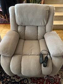 Poltrona elettrica reclinabile