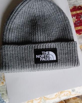 NORTH FACE CAPPELLINO NUOVO