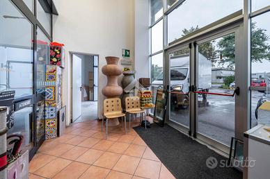 CAPANNONE A REGGIOLO