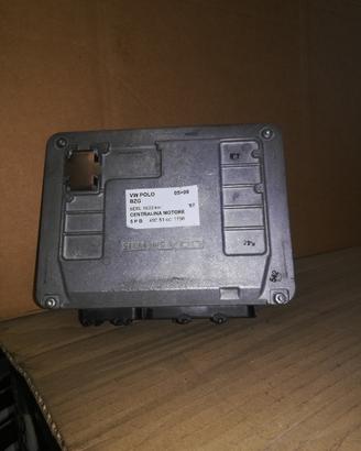 Centralina motore VOLKSWAGEN POLO 1198cc benz 2007