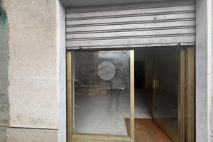 NEGOZIO A CISERANO