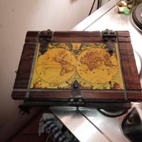 scatola portaoggetti in legno stile antico, vintag