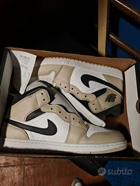Nike Jordan 1 Mid Beige 