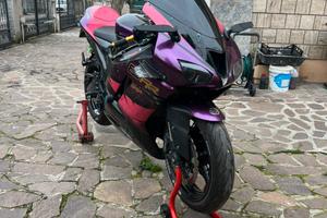 Kawasaki ninja zx6r 2008 A2