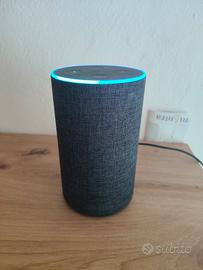 Amazon Alexa Echo nera