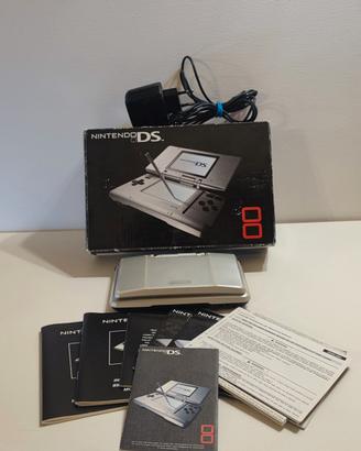 Nintendo Ds FAT con scatola, manuali e caricatore 
