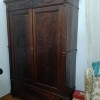 Mobile antico fine 700