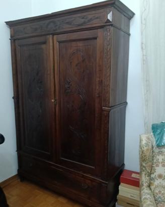 Mobile antico fine 700