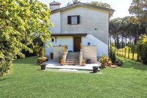 Villa di 370 m² con più di 5 locali a San Cesareo