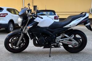 Suzuki GSR 600 - 2008