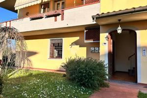 2 LOCALI A LUCCA