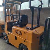 Carrello elevatore Om diesel 20q alza 4 m traslato