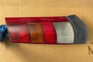 FANALE POSTERIORE DESTRO PER RENAULT Supercinque