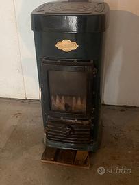 Stufa a legna Nordica