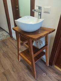Mobile bagno in legno naturale 