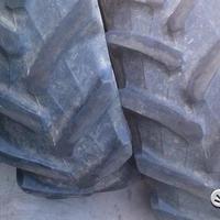 Coppia di pneumatici usati 13 6 24 pirelli