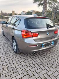 Auto pari al nuovo versione restyling