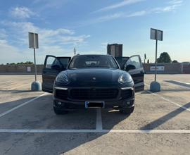 Porsche cayenne S e-Hybrid