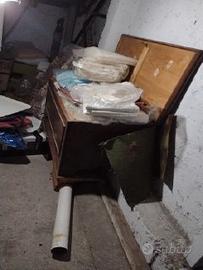 cassapanca  grosso  modello  e molto altro 