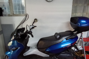 Scooter Malaguti Madison 400