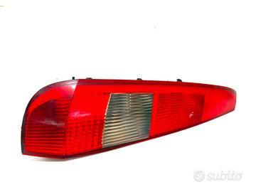 STOP FANALE FANALINO POSTERIORE SINISTRO FORD Fies