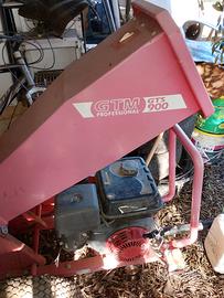 trituratore  a motore a benzina