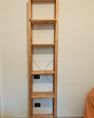 Scaffale Ikea modello Ivar