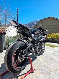 BMW S1000RR