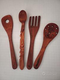 Set 4 uensili posate da cucina in legno