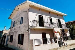 Sadali casa indipendente