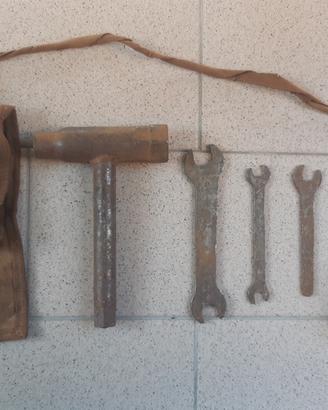 Vespa Bacchetta Attrezzi Originali