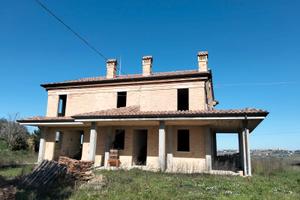 Grande Casale panoramico