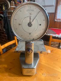 Bilancia a orologio
