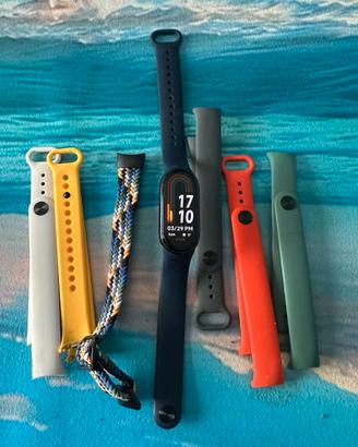 Xiaomi Smart Band 8 compre di n.7 cinturini